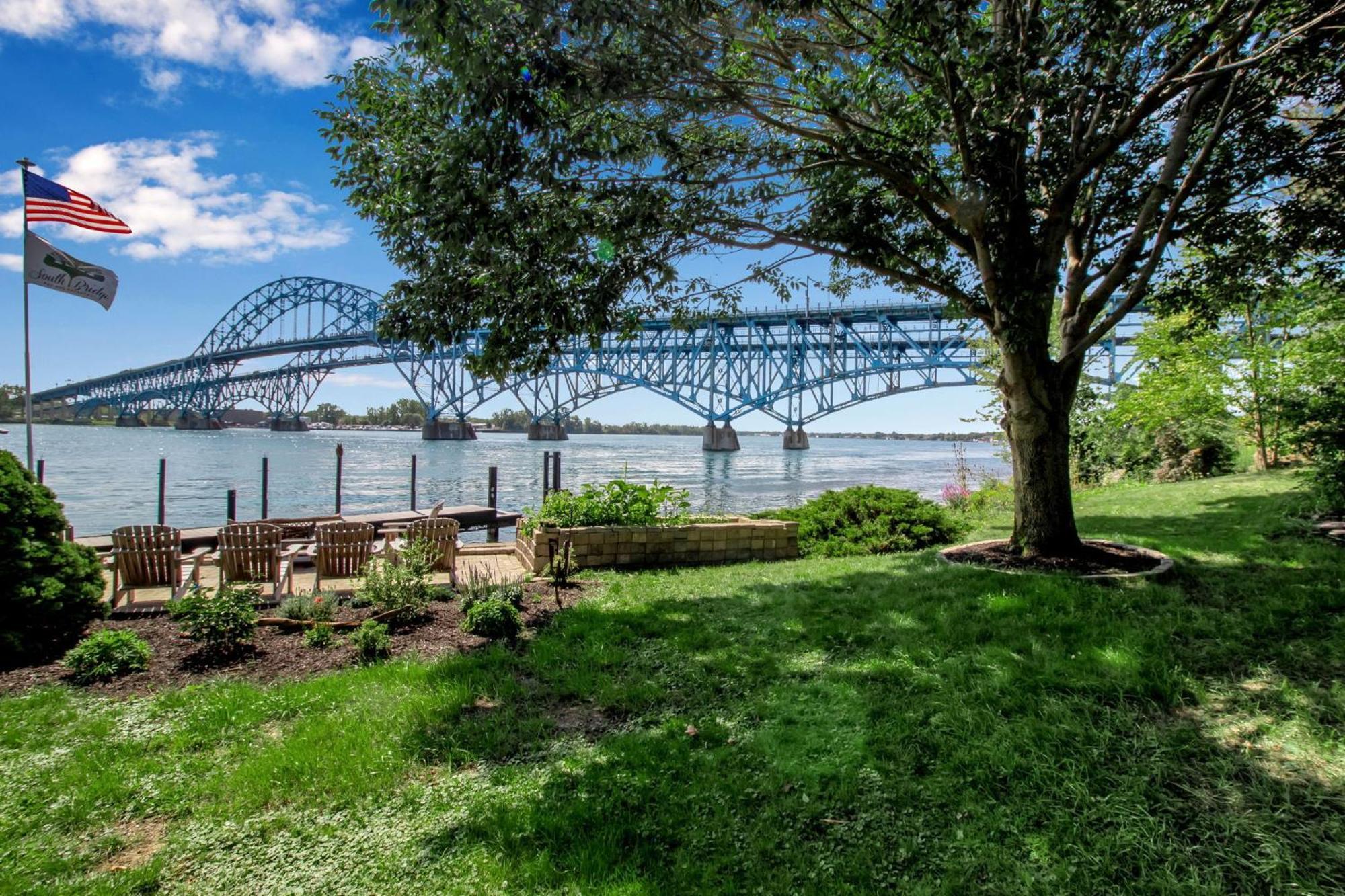 South Bridge Bed And Breakfast Grand Island Esterno foto