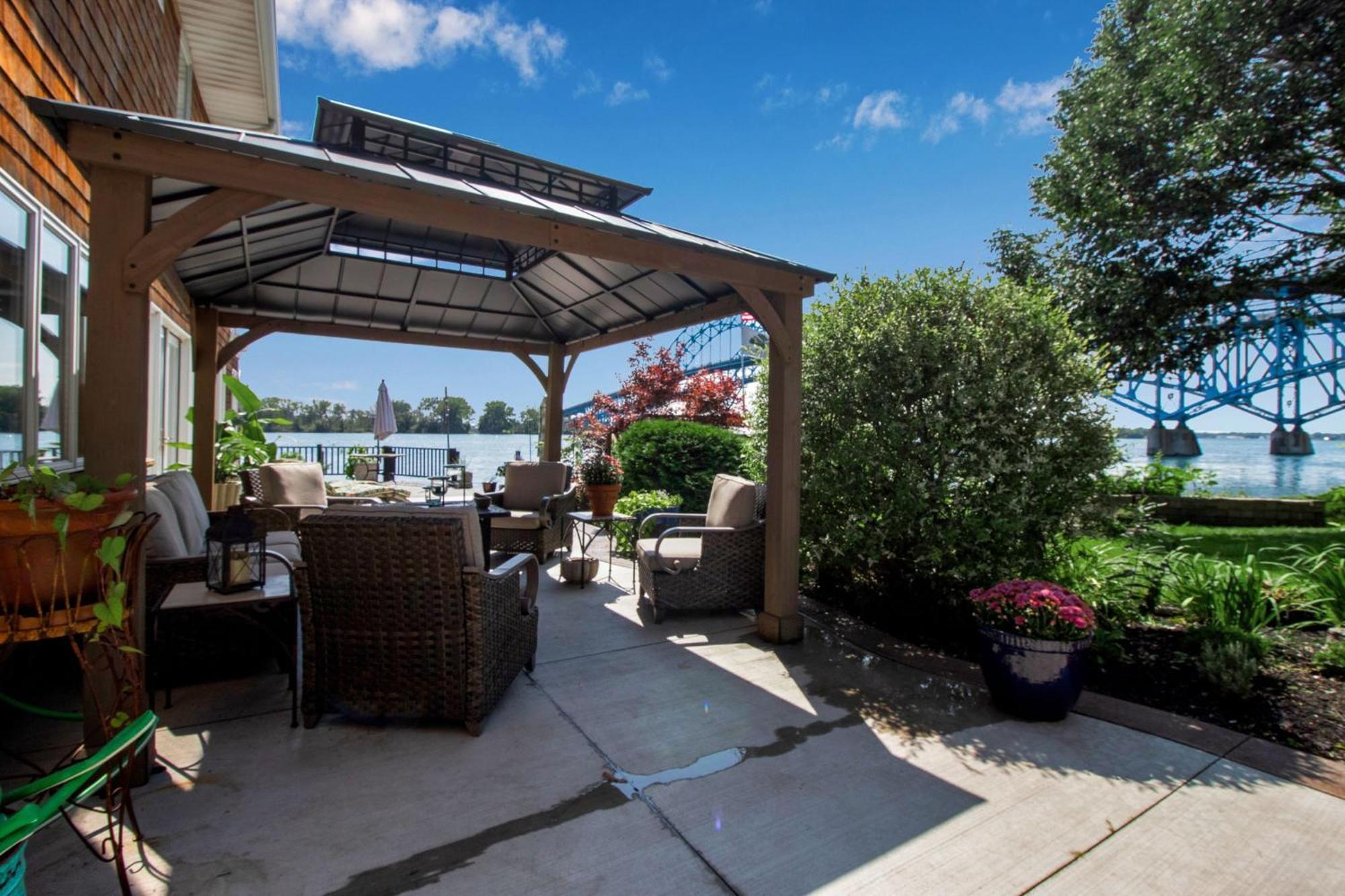 South Bridge Bed And Breakfast Grand Island Esterno foto