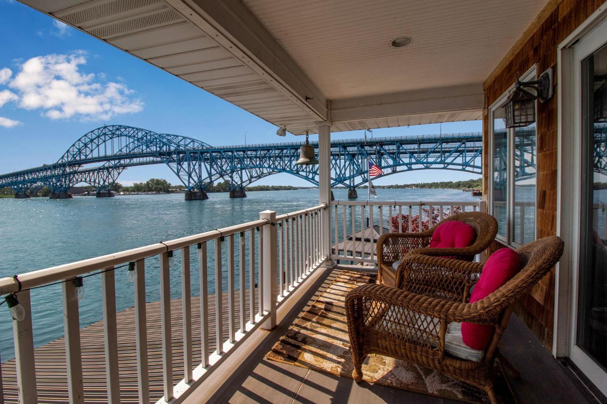 South Bridge Bed And Breakfast Grand Island Esterno foto