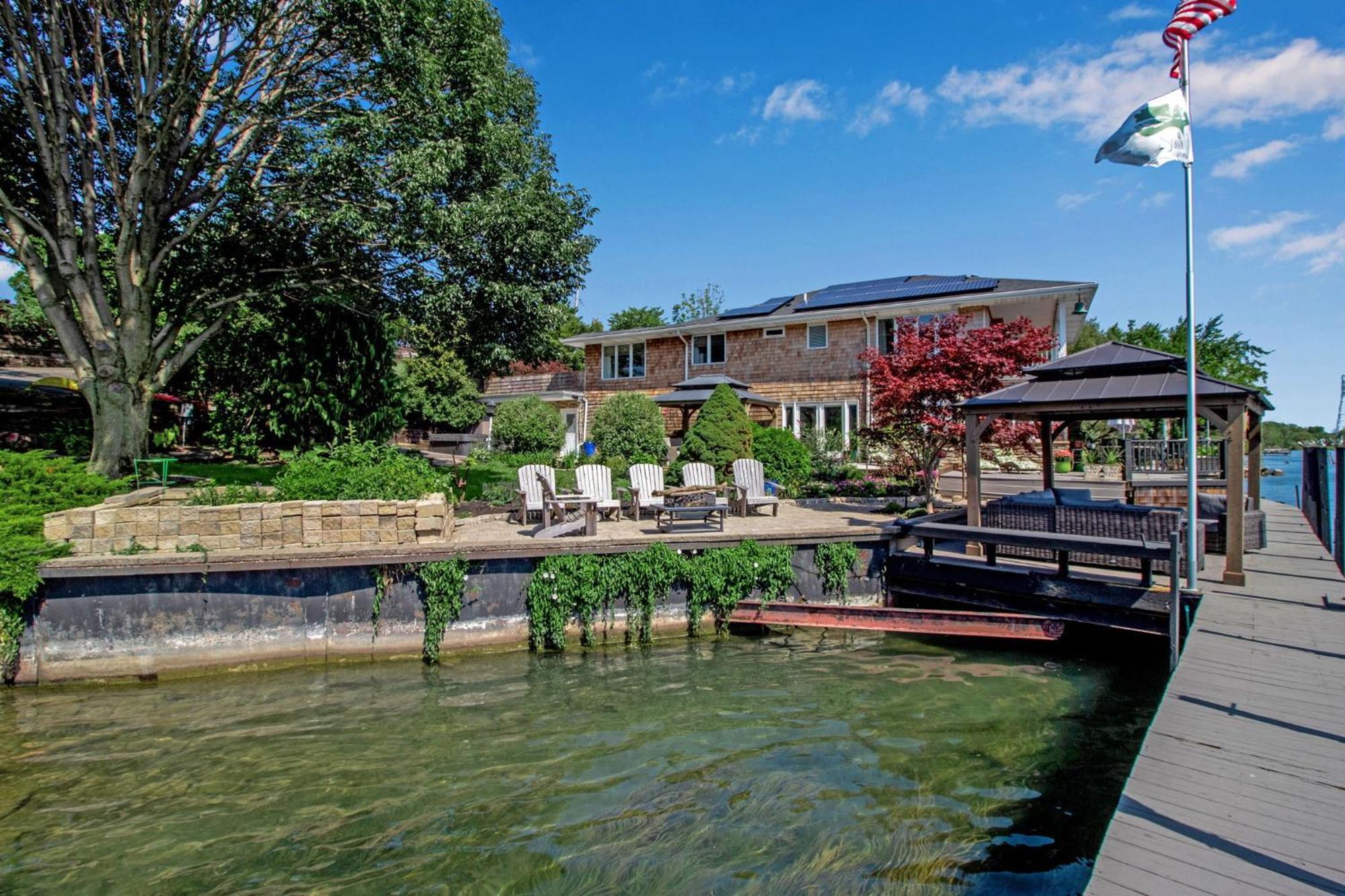 South Bridge Bed And Breakfast Grand Island Esterno foto
